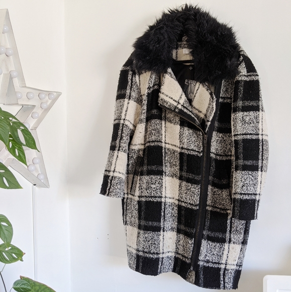 Plaid Wool Blend Coat w/ Removable Faux Fur Collar - Picture 4 of 9